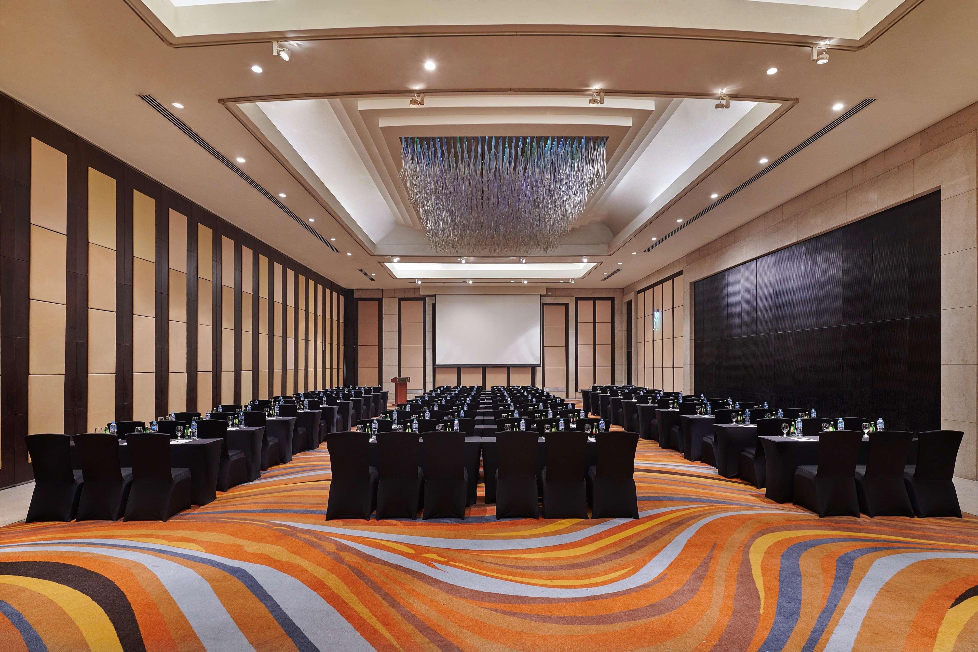 Hilton Cairo Heliopolis Hotel Eksteriør bilde The Grand Ballroom