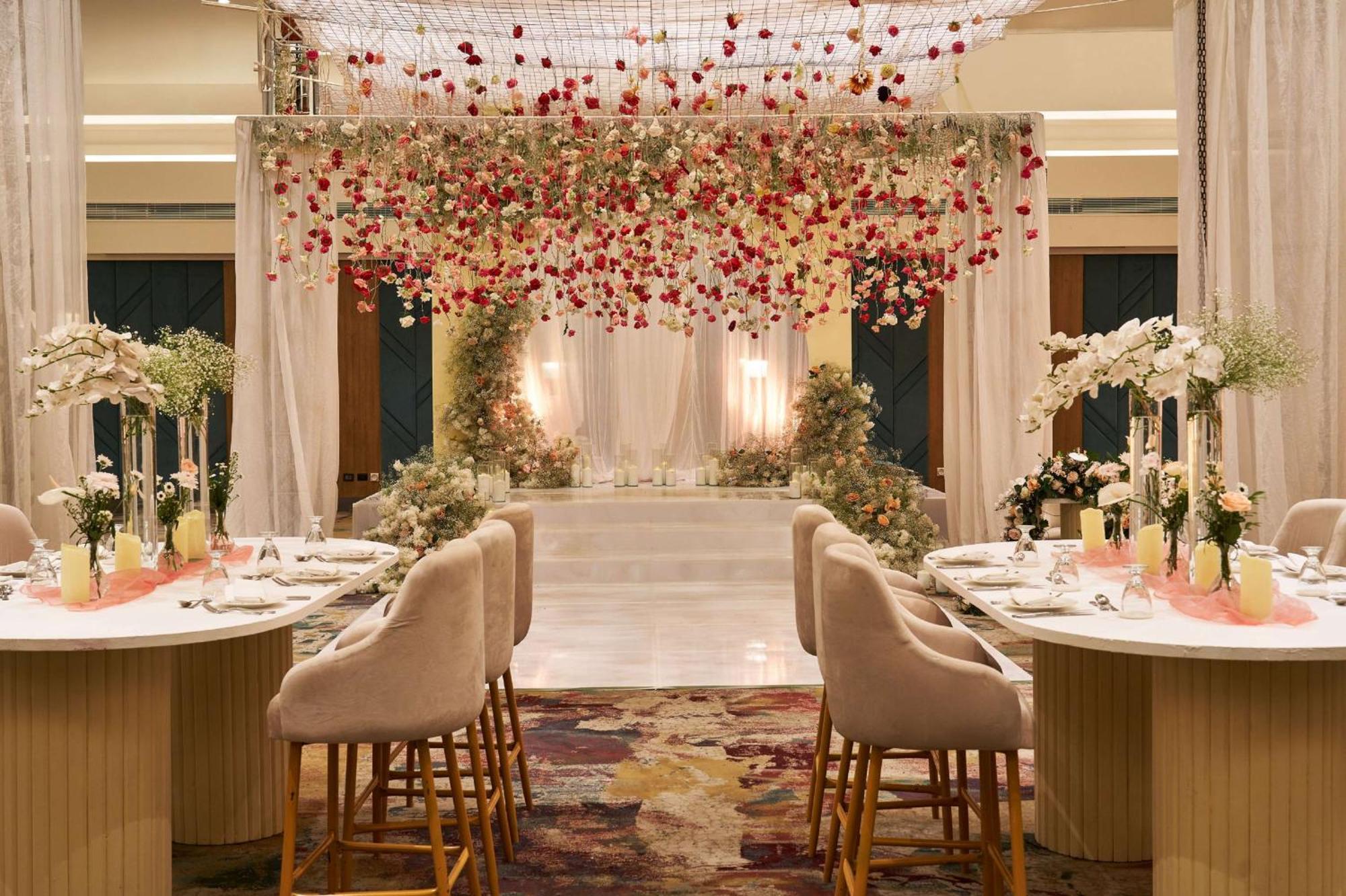 Hilton Cairo Heliopolis Hotel Eksteriør bilde The Wedding Hall